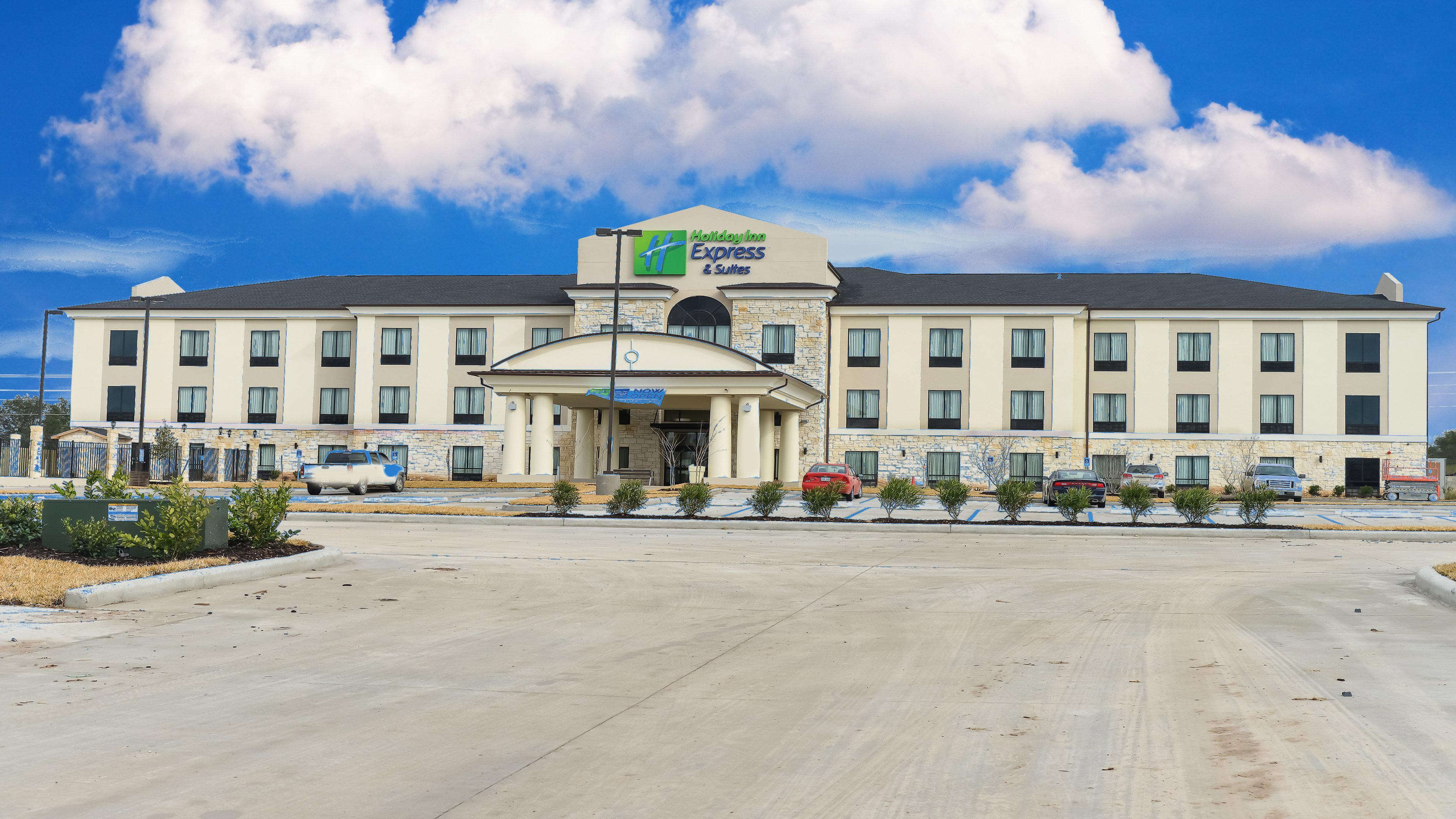Holiday Inn Express Hotels & Suites Cuero By Ihg Exterior photo