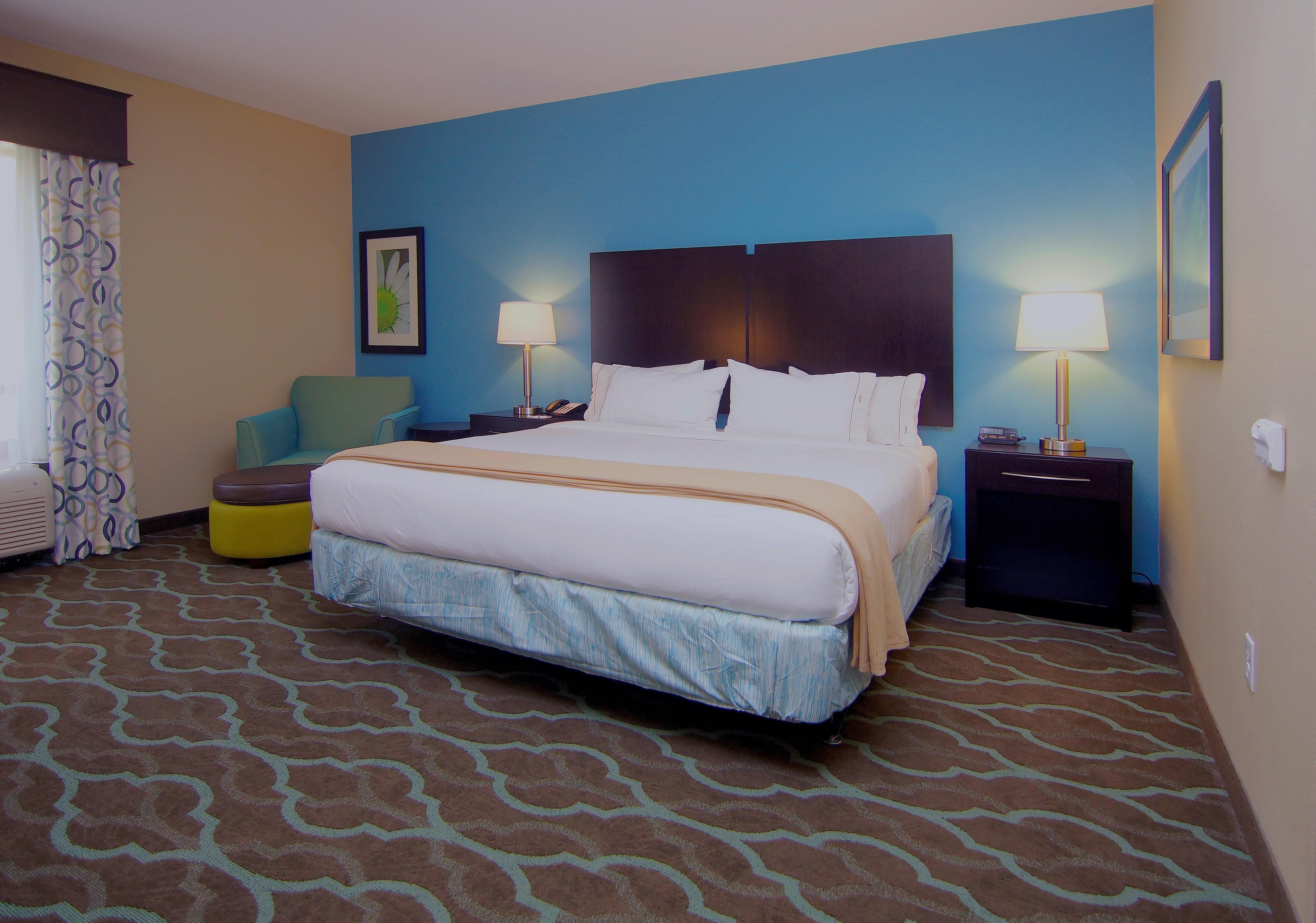 Holiday Inn Express Hotels & Suites Cuero By Ihg Exterior photo